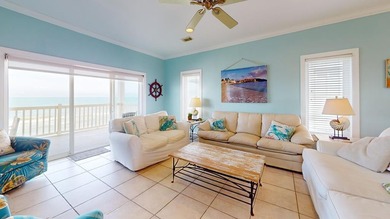 Enjoy breathtaking Gulf views and the soothing sound of the - photo 4