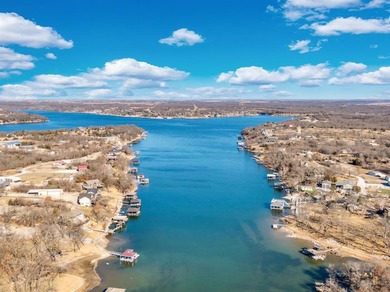 Escape to nature with this beautiful 1.45 acre lakeside property - photo 16