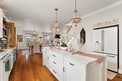 Rare 100 acre legacy estate with two distinct residences with - photo 32