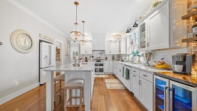 Rare 100 acre legacy estate with two distinct residences with - photo 33