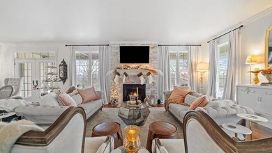 Rare 100 acre legacy estate with two distinct residences with - photo 42