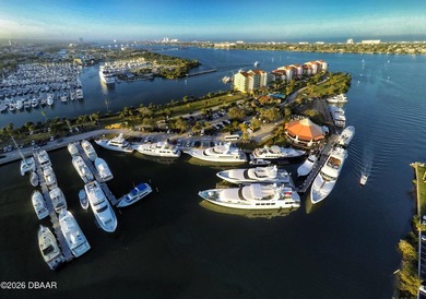 Rare opportunity to own a one-of-a-kind Condo at Marina Point - photo 3