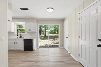 Additional listing photo 4