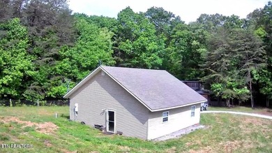 (private lake, pond, creek) Home For Sale in Tellico Plains Tennessee