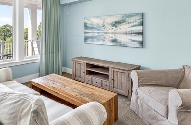 Discover relaxed coastal living in this beautifully furnished - photo 11