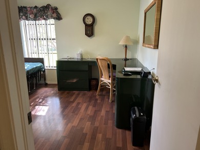 Charming 55+ community with a great location! Off of Boynton