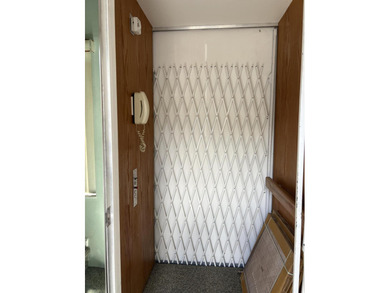 Charming 55+ community with a great location! Off of Boynton