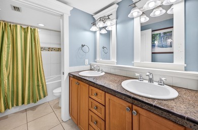 Discover relaxed coastal living in this beautifully furnished - photo 17
