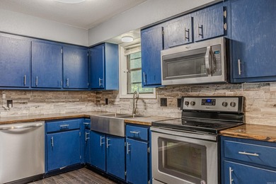 Cute and Cozy home located on the westside of Paragould. Slab - photo 3