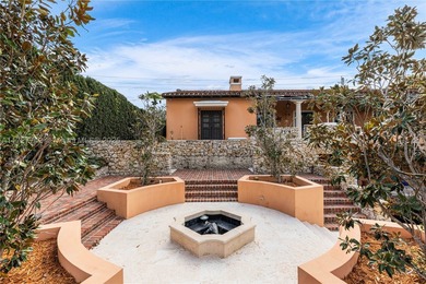 Waterfront Villa on the S. Gables Waterway.Boaters Dream or live - photo 4