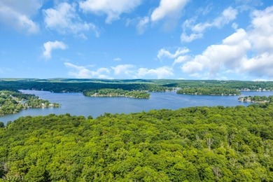 Escape to your own private lakefront retreat on Lake Hopatcong - photo 36