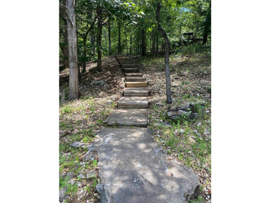 This well-maintained 4-bed, 2-bath home is truly move-in ready - photo 6