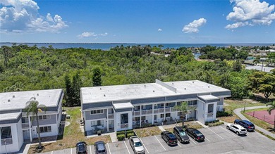 Virtually Staged. Affordable Florida living starts here! If - photo 1