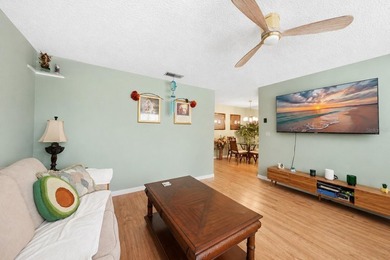 Virtually Staged. Affordable Florida living starts here! If - photo 6