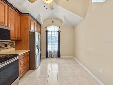 Located in the desirable Summer Lakes community, this - photo 12