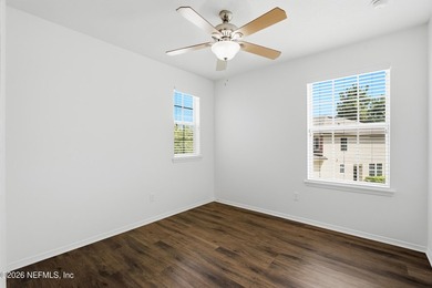 Welcome to this beautifully maintained **corner-unit townhome** - photo 24