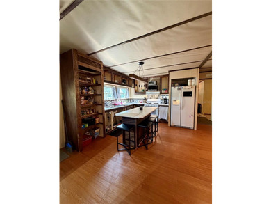 Wow! ONLY $89,000 3 Bedroom / 1.5 Bath home includes 1152 living - photo 3
