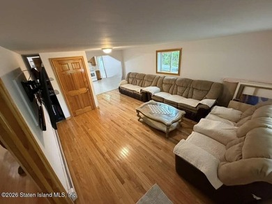 This beautiful move in ready lakeview home sits on a private - photo 11