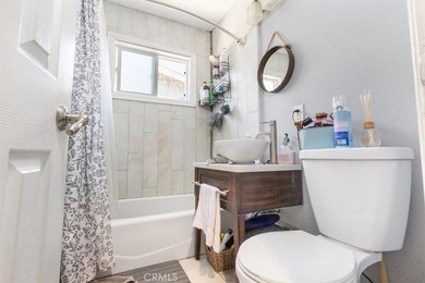 Bring your imagination and transform this spacious 4-bedroom - photo 17