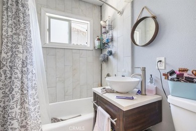 Bring your imagination and transform this spacious 4-bedroom - photo 18