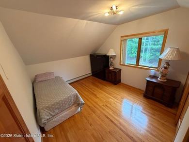 This beautiful move in ready lakeview home sits on a private - photo 19