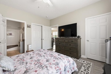 Ground-floor two-bedroom, two-bathroom condo with no-stairs - photo 26