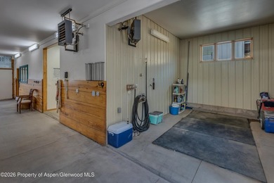 Welcome to Paradise Ridge. This 70-acre Missouri Heights ranch - photo 31