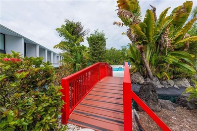 Newly renovated 2-bed, 2-bath condo offering 1,517 SF of - photo 35
