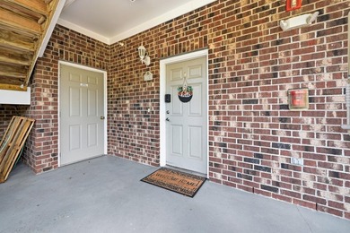 Ground-floor two-bedroom, two-bathroom condo with no-stairs - photo 47