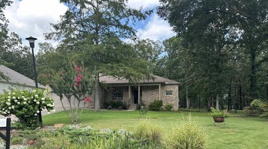 (private lake, pond, creek) Home For Sale in Jacksonville Arkansas