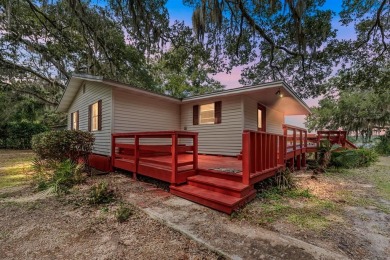 Lake Home For Sale in Hawthorne, Florida