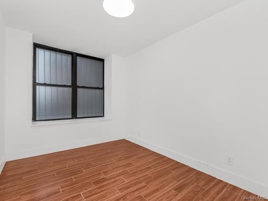 Welcome to 581 Acadamy Street # GLE. This beautiful renovated 1 - photo 8