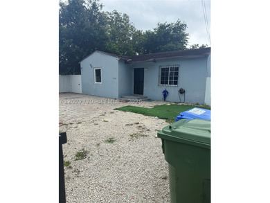 Priced to sell! perfect for first time owner or investors. Rent - photo 10