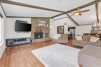 Beautiful home on 1.5 Acres in the Heart of Town - Near Lake - photo 13