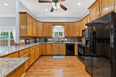 Exceptional space, comfort, and convenience come together in - photo 15