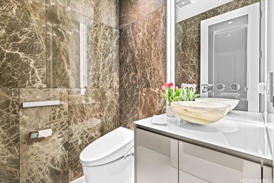 Highly upgraded luxury 3 beds, 2.5 baths residence at Waiea - photo 15