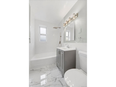 Woodlawn: MOTIVATED SELLER!! Large 1 bedroom totally renovated - photo 15