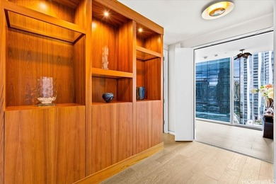 Highly upgraded luxury 3 beds, 2.5 baths residence at Waiea - photo 19
