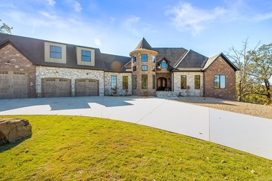 Cost to build 1.9Million, instant equity. Lake View! Discover a - photo 2