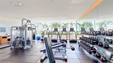 Highly upgraded luxury 3 beds, 2.5 baths residence at Waiea - photo 24