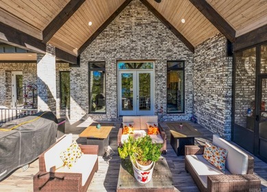 Cost to build 1.9Million, instant equity. Lake View! Discover a - photo 8