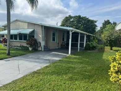 Excellent Manufactured Modular Mobile Home. The house is located - photo 2