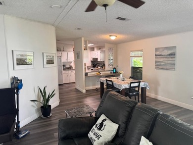 Excellent Manufactured Modular Mobile Home. The house is located - photo 5