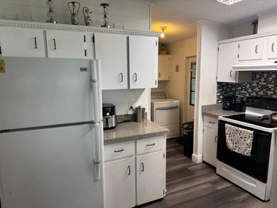 Excellent Manufactured Modular Mobile Home. The house is located - photo 8
