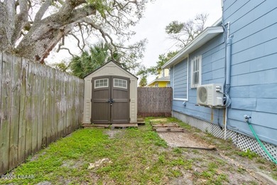 Don't miss out on this great investment opportunity! Quadplex - photo 8