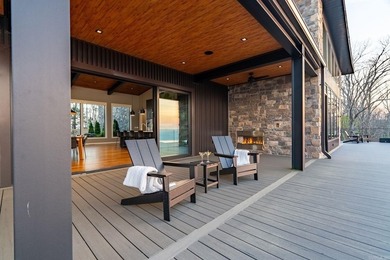 Designed by Polk Stanley Wilcox Architects and engineered into - photo 12