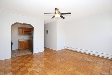 immaculate R6b zoned 4 family. All market rate units. stainless - photo 15