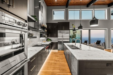 Designed by Polk Stanley Wilcox Architects and engineered into - photo 16