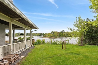 An estate prominently positioned on the banks of the York River - photo 21