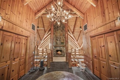 *Sunset Lodge,* carefully curated and impeccibly maintained, is - photo 4